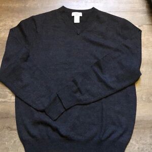 Davis & Squire Extra Fine Merino Mens V Neck Sweater Dark Grey Medium